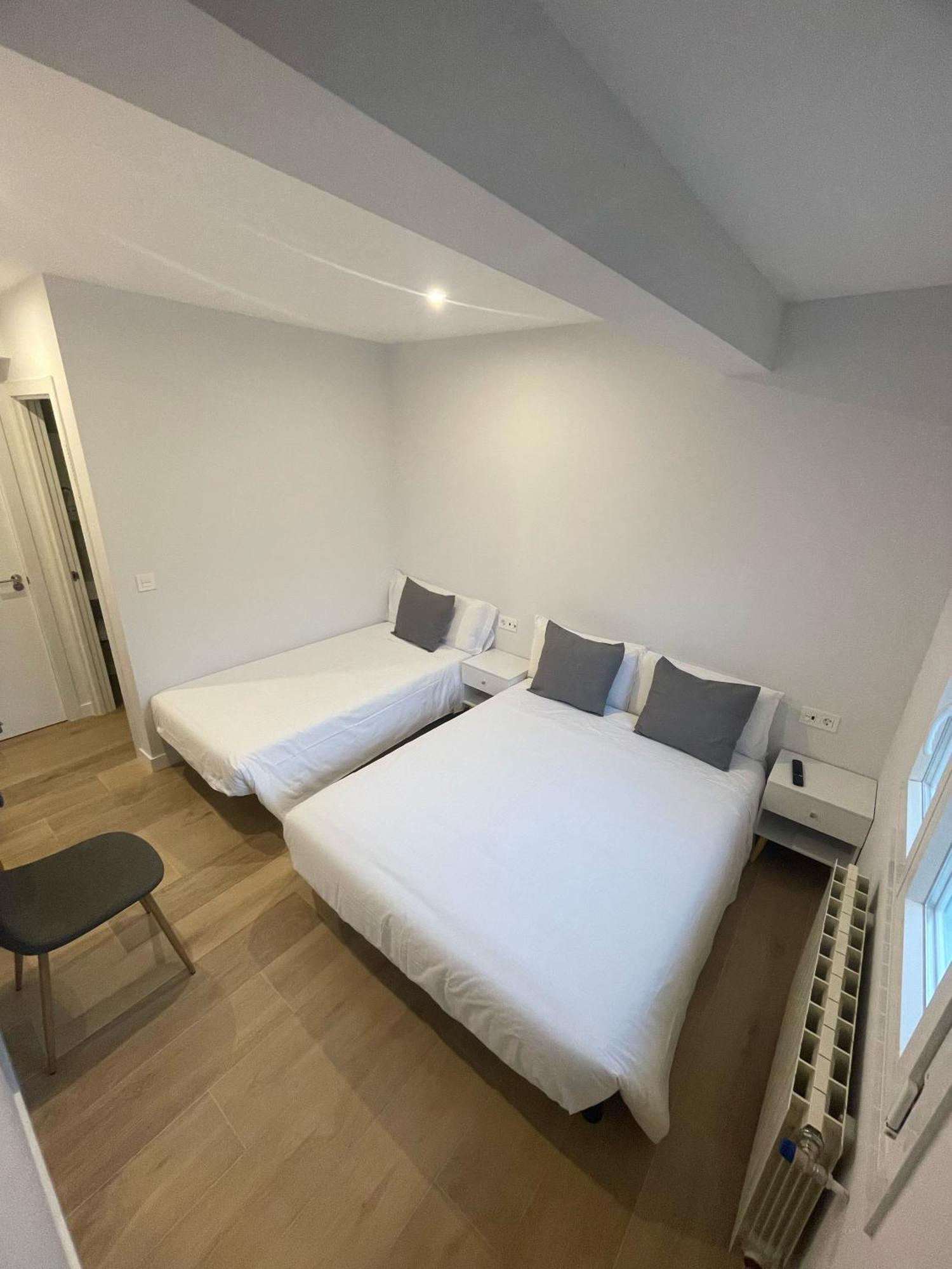 Habitaciones Arrisal Bilbao Exteriör bild